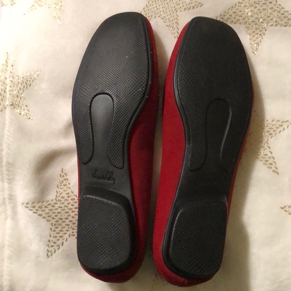 Red Flats - Picture 2 of 2
